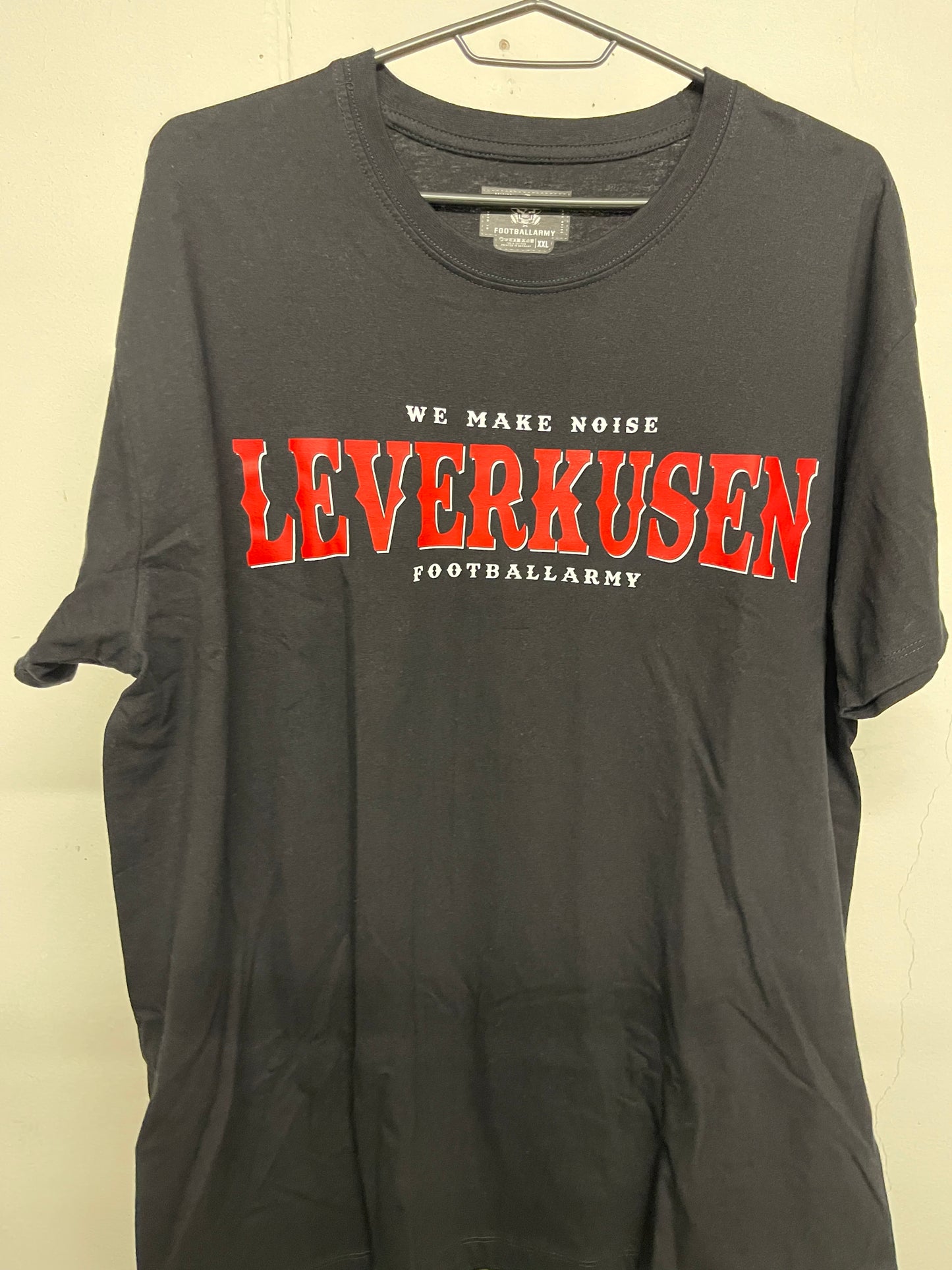 Leverkusen Fan Shirt in 2XL